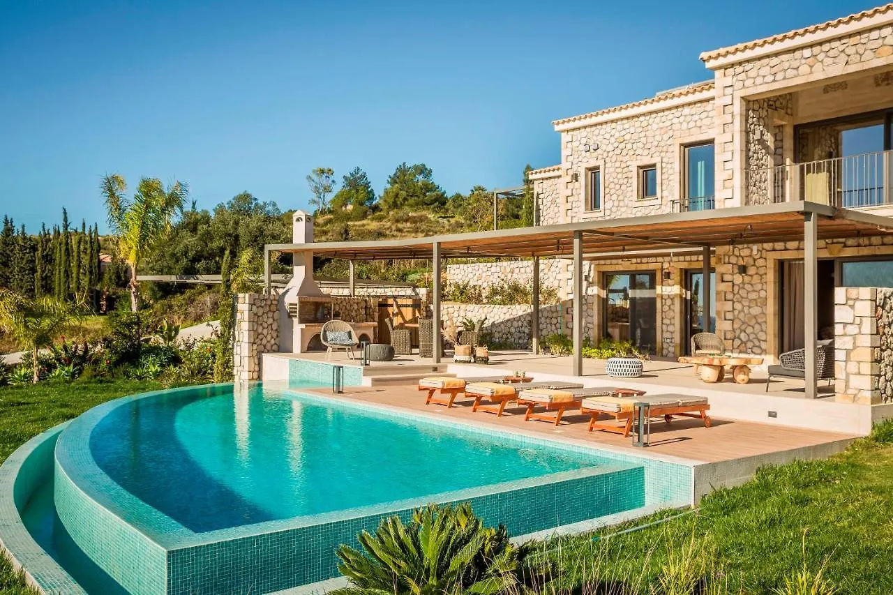 Zeus Exclusive Villas Σπαρτιά