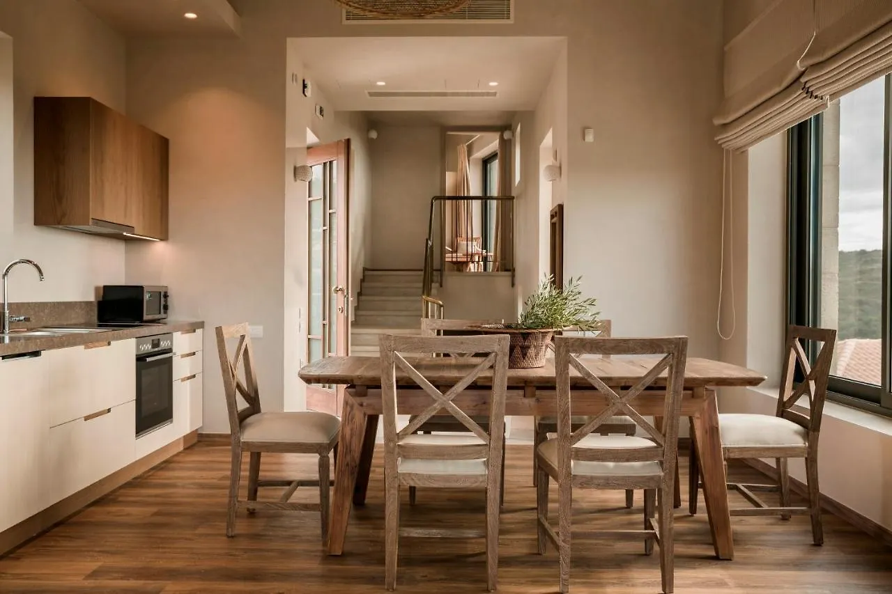 Zeus Exclusive Villas Σπαρτιά